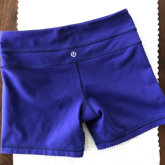 Lululemon Purple Reversible Boogie Shorts 4 - Picture 4 of 6